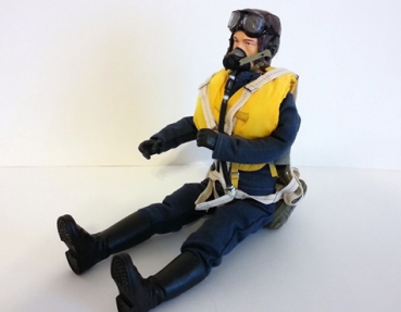 Preview: 1/4.5 Scale-Pilot RAF Warbirdpilots Preview: 1/4.5 Scale-Pilot RAF Warbirdpilots